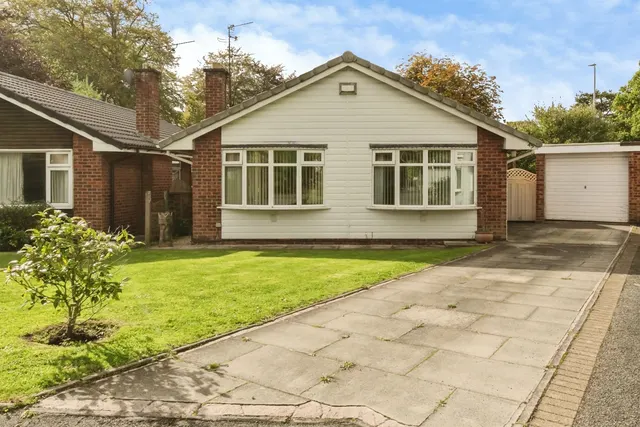 Mereheath Park, Knutsford, WA16, photo 1