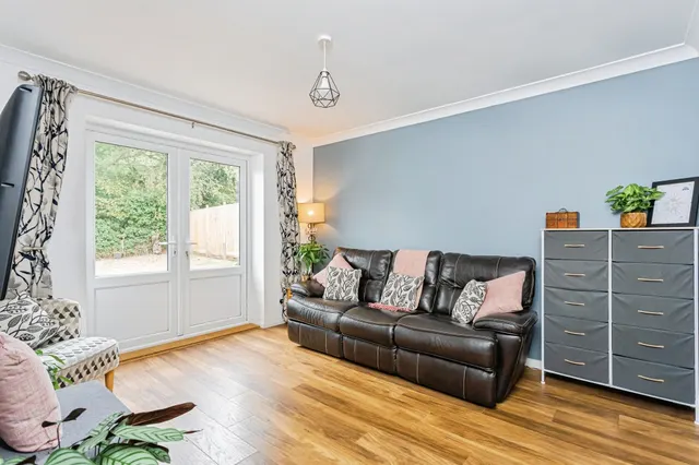 Noel Rise, Burgess Hill, RH15, photo 2