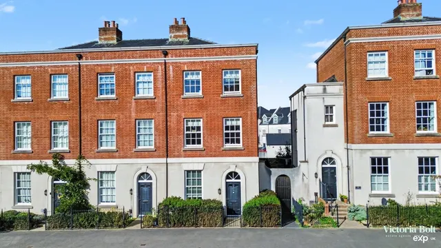 Hercules Road, Sherford, photo 1