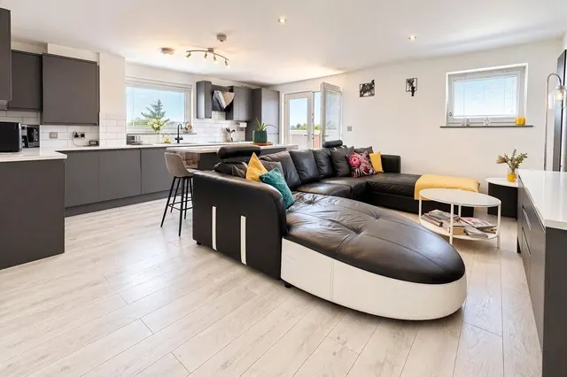 Stones Avenue, Dartford, DA1, photo 3