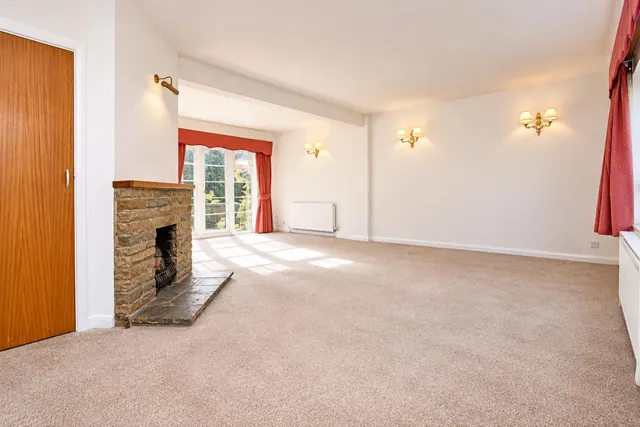 Parkers Hill, Ashtead, KT21, photo 3