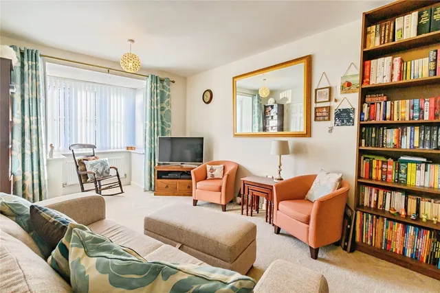 Photo 2 — Horseley Avenue, Worsley, Manchester, Greater Manchester, M28