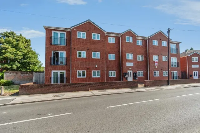 Bloxwich Road South, Willenhall, WV13, photo 1