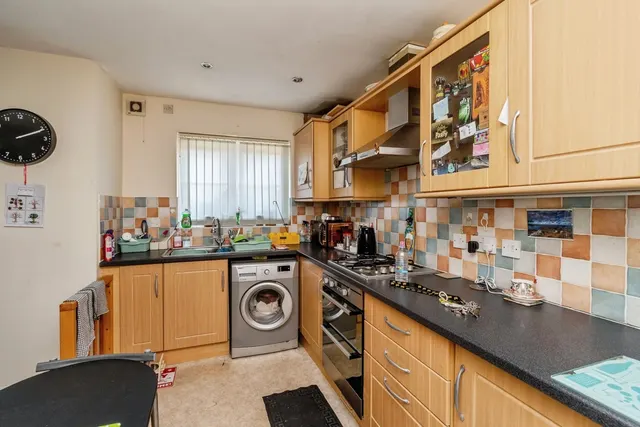 Bloxwich Road South, Willenhall, WV13, photo 3