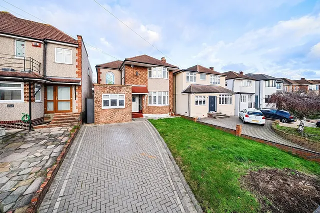 Blendon Drive, DA5, photo 1