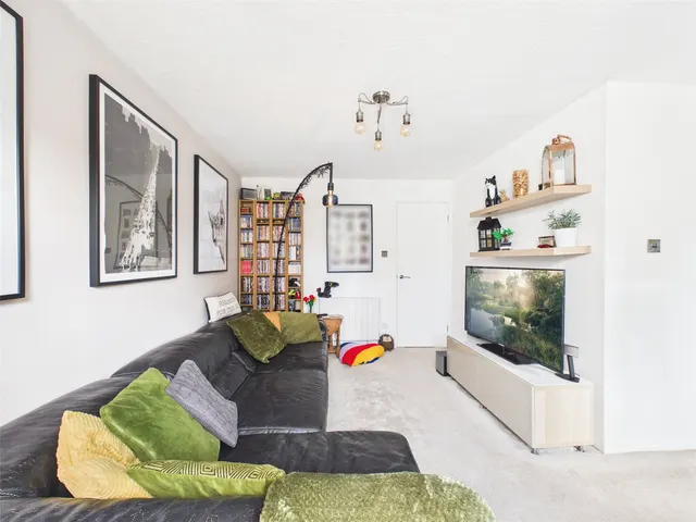 Photo 3 — Calico Close, Salford, Greater Manchester, M3 6AH