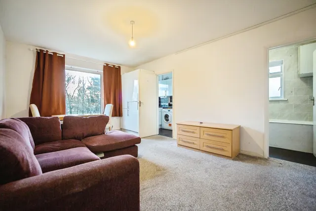 Chislehurst Road, Sidcup, DA14, photo 1