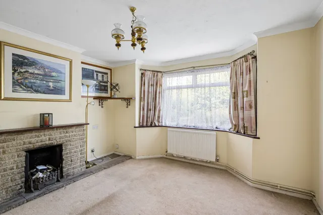 Hillary Road, High Wycombe, HP13, photo 2