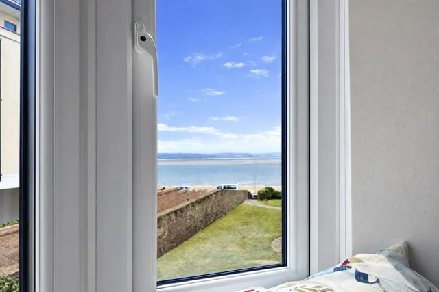 Hoscote Park, West Kirby, CH48, photo 3