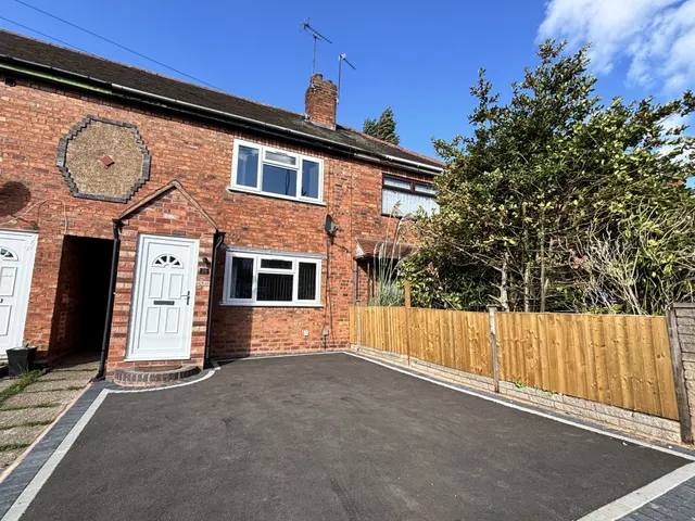York Avenue, Walsall, WS2, photo 1