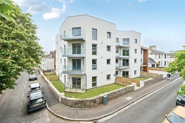 St. Albans Road, Torquay, TQ1