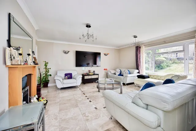Photo 2 — Queens Road, Maidstone, Kent, ME16