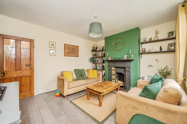 Mayfield Road, Ashbourne, DE6, photo 2