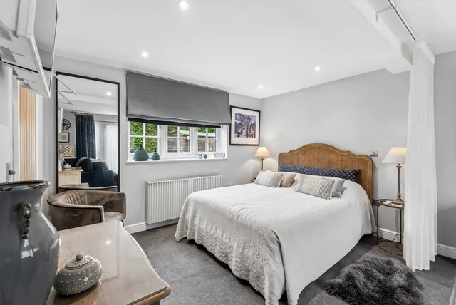 Baker Street, Waddesdon, HP18, photo 3