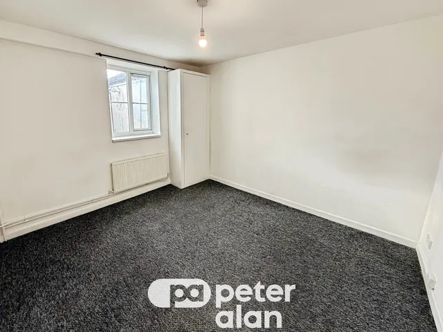 Clifton Street, Cardiff, CF24, photo 3