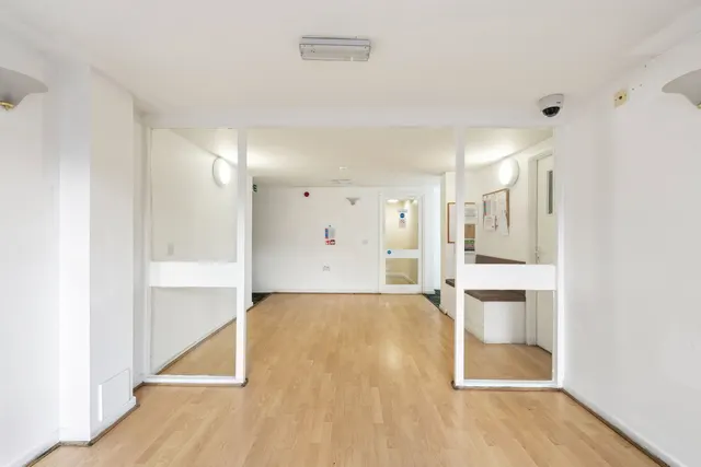 Bryn Y Mor Crescent, Swansea, SA1, photo 3