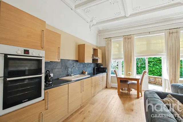 Tower Road, Hindhead, GU26, photo 2