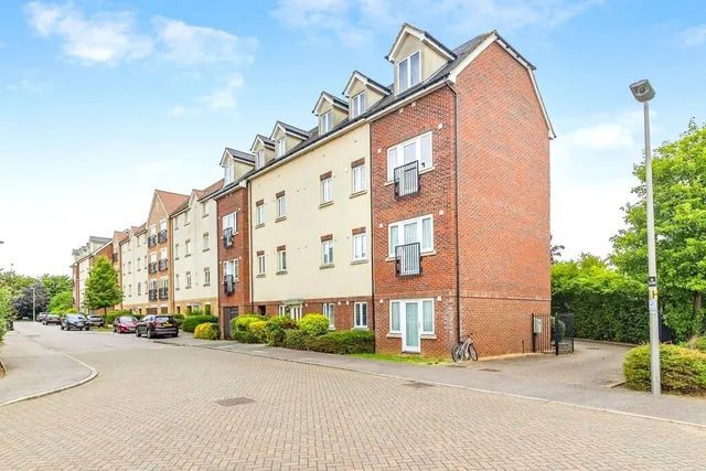 Sheep Way, Redhouse Park, Milton Keynes, Buckinghamshire, MK14, photo 1