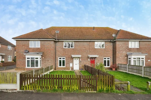 Boulevard Courrieres, Aylesham, Canterbury, Kent, CT3, photo 1