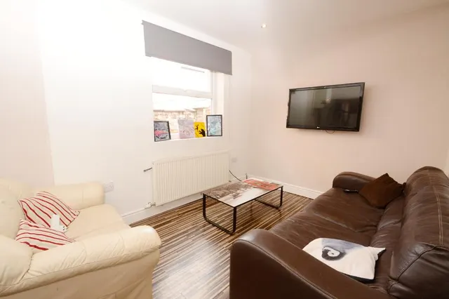 Filey Road, Fallowfield, M14, photo 3