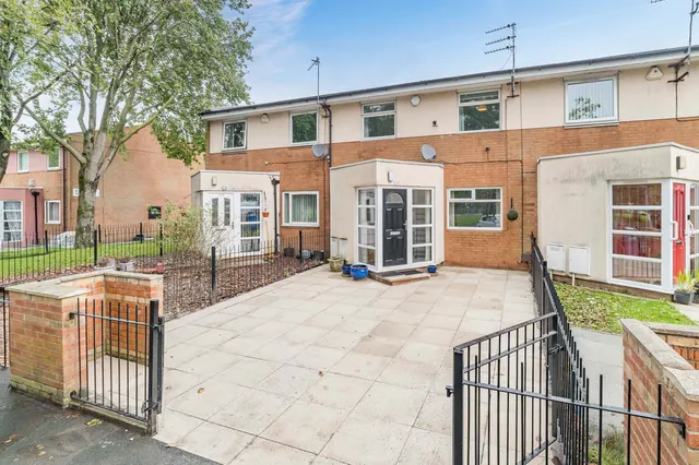 Plymouth Grove, Longsight, M13, photo 1