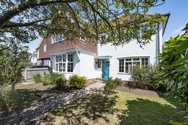 Bramber Road, Seaford, photo 1