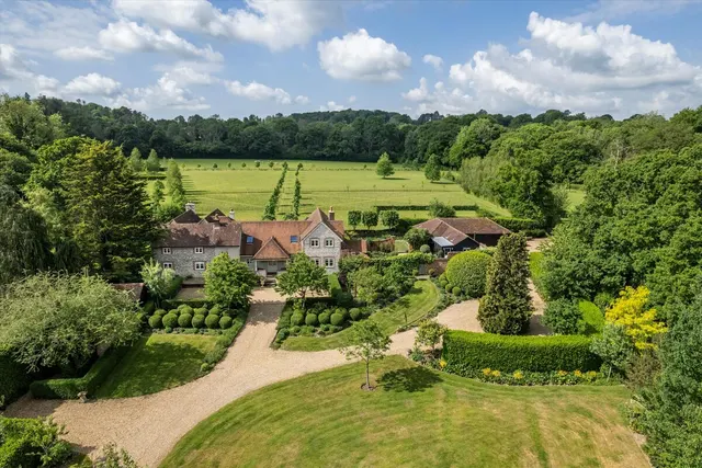 West Meon, Petersfield, GU32, photo 1