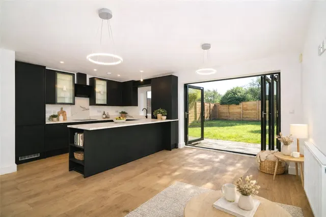 Old Hall Street, Kearsley, Bolton, Greater Manchester, BL4, photo 1