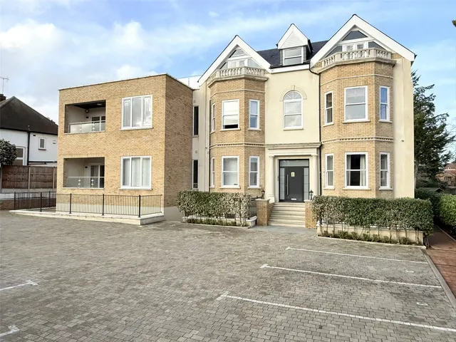 Bergamot House, 52 Rowantree Road, Enfield, EN2 8GF, photo 1