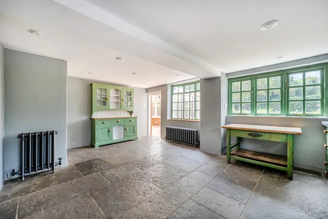 Thorn Road, Wrecclesham, GU10, photo 3