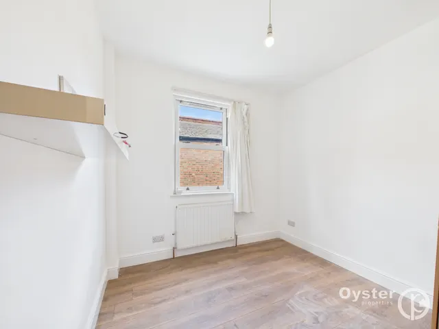 The Limes Avenue, London, N11, photo 2