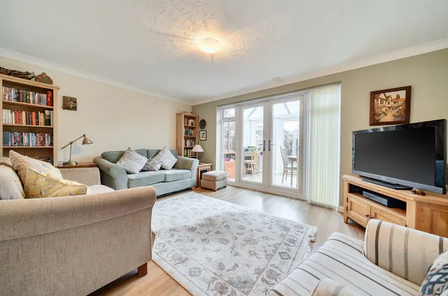 Photo 2 — Lory Ridge, Bagshot, Surrey, GU19 5BS
