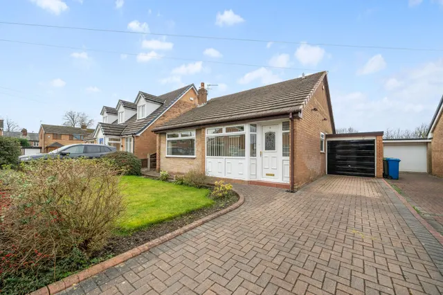 Melverley Drive, Leigh, WN7 2HZ, photo 1