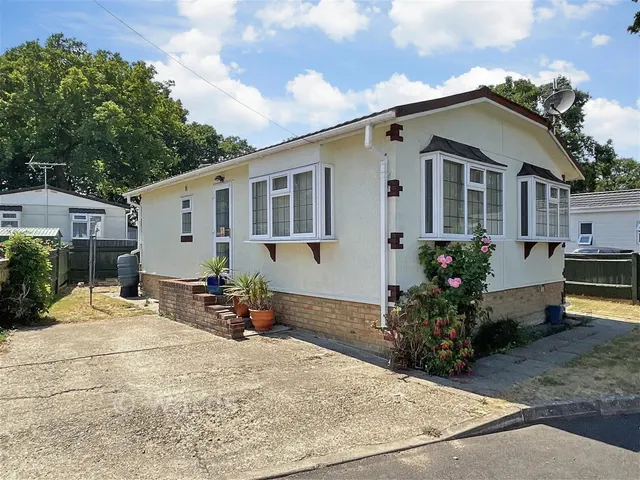 London Road, West Kingsdown, TN15, photo 1