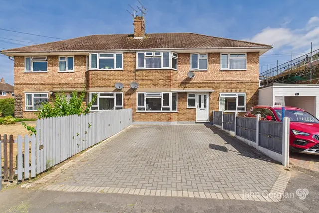 St. James Road, Barton-under-Needwood, photo 1