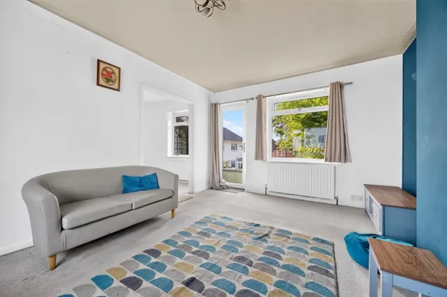 Grove Road, Horsforth, LS18, photo 3