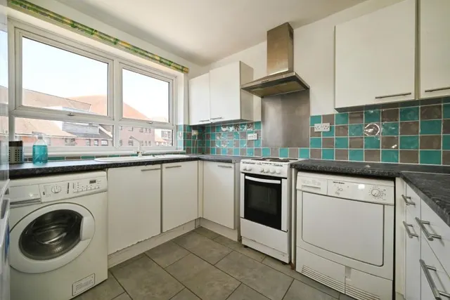 Hewgate Court, Henley-on-thames, RG9, photo 3