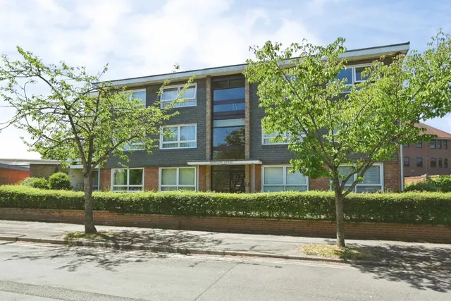 Hewgate Court, Henley-on-thames, RG9, photo 1
