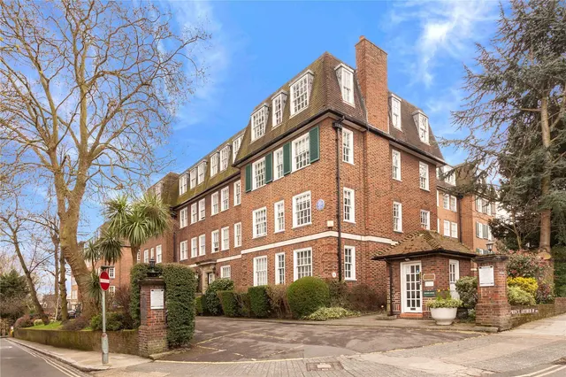 Prince Arthur Road, Hampstead Village, NW3, photo 1