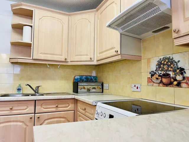 Photo 2 — High Street, Abbots Langley, WD5 0EL