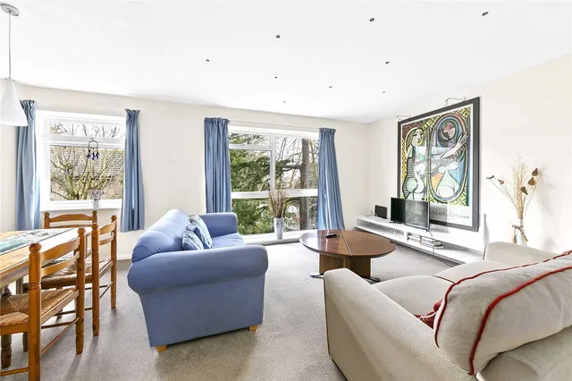 Fairfax Road, Teddington, TW11, photo 2