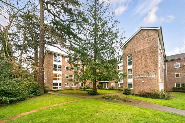 Fairfax Road, Teddington, TW11, photo 1