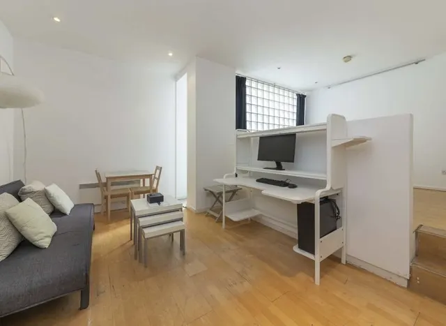 Strype Street, Spitlafields, E1, photo 1