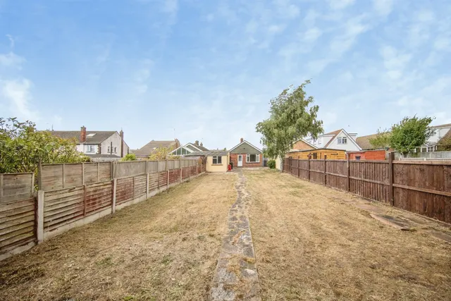 Photo 2 — Park Square East, Jaywick, Clacton-On-Sea
