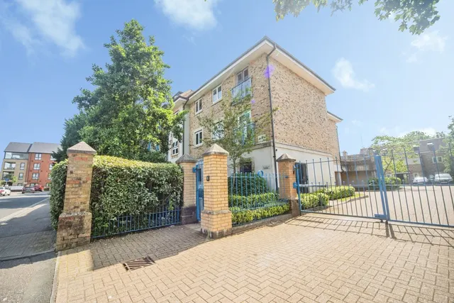 Hulse Road, Southampton, SO15, photo 3