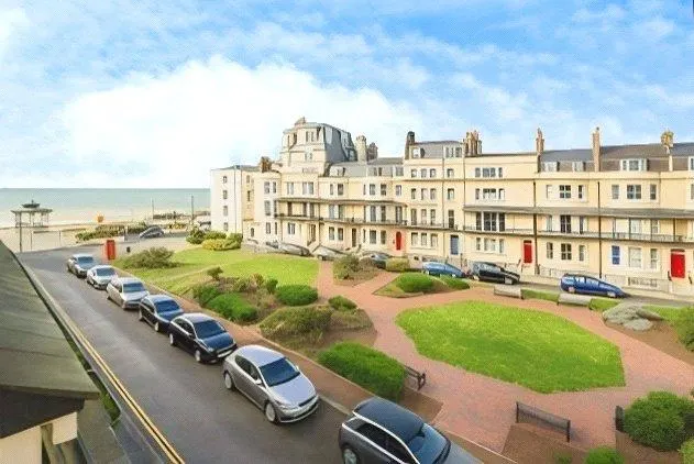 Bedford Square, Brighton, BN1, photo 3