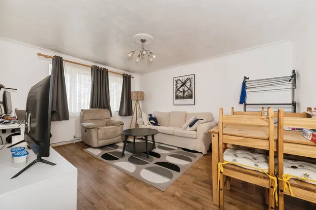 Grove Gardens, Southampton, SO19, photo 2