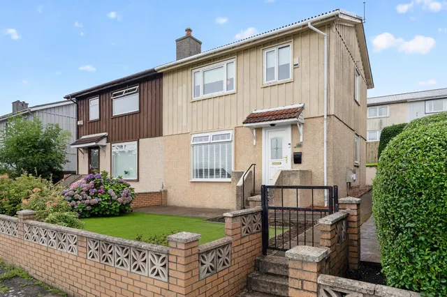 Bellsmyre Avenue, Dumbarton, photo 1