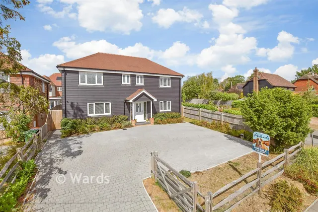 Plain Road, Marden, TN12, photo 1