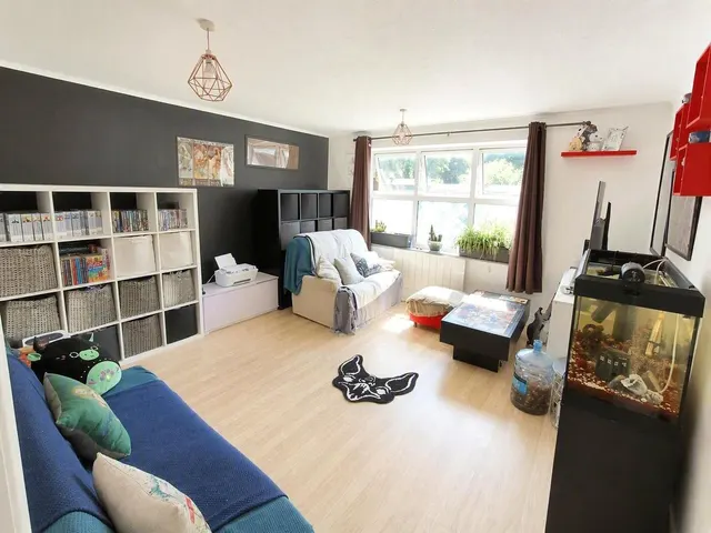 Photo 3 — Grasmere Way, LEIGHTON BUZZARD, Bedfordshire, LU7